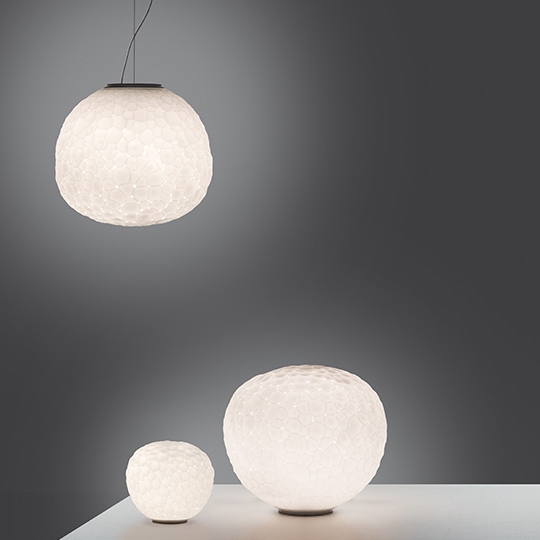 artemide-meteorite-plafondlamp-sfeer-6.jpg